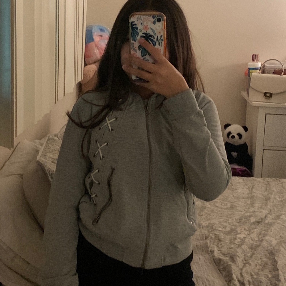 Grey sweater